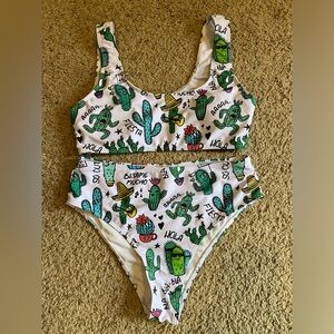 Romwe Bikini Top & Bottom Size Medium